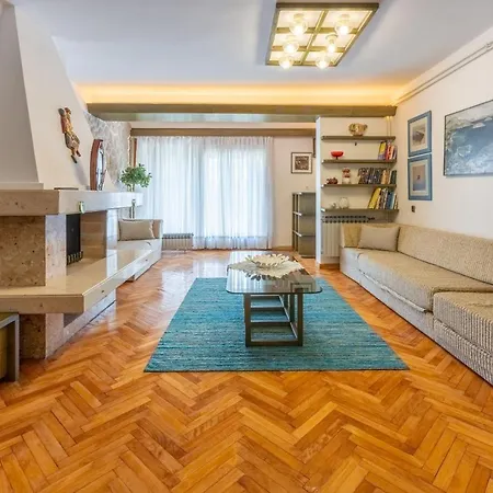 Apartmán Aura *