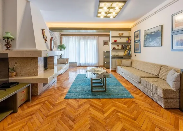 Apartamento Aura *