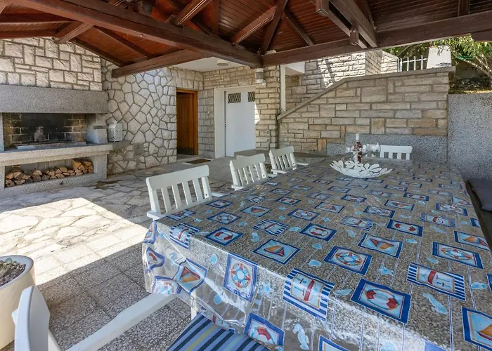 Aura Crikvenica